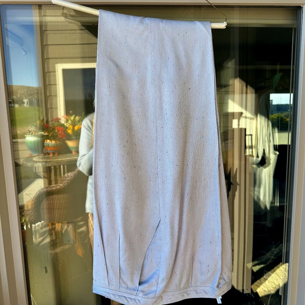 Slim-look pale lavender slacks with pleats